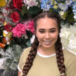 Meet your Posher, Lilly